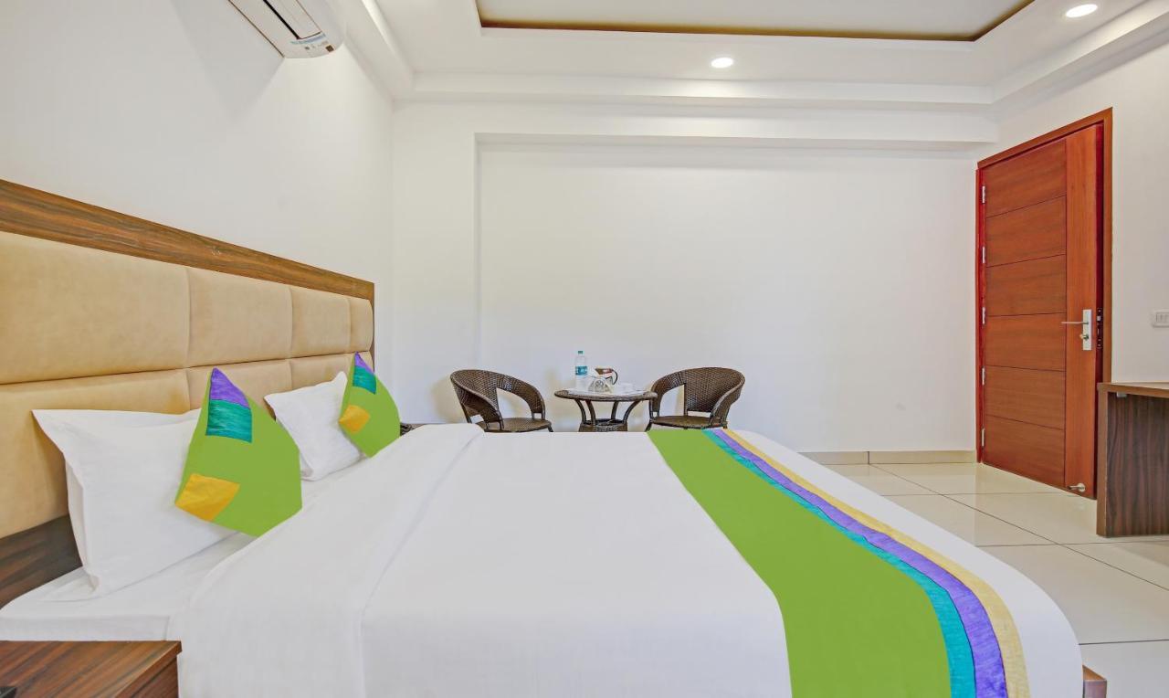 Treebo Aviraj Inn Noida Dış mekan fotoğraf