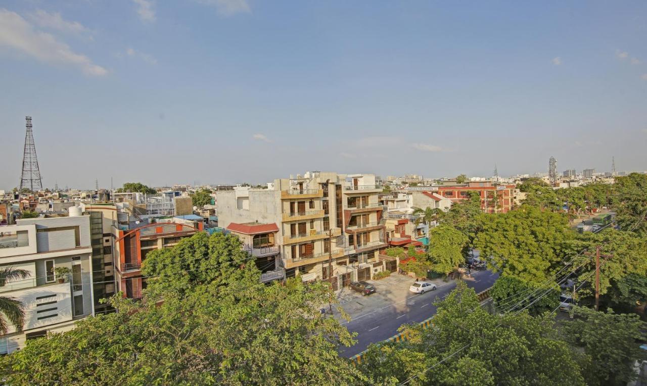 Treebo Aviraj Inn Noida Dış mekan fotoğraf