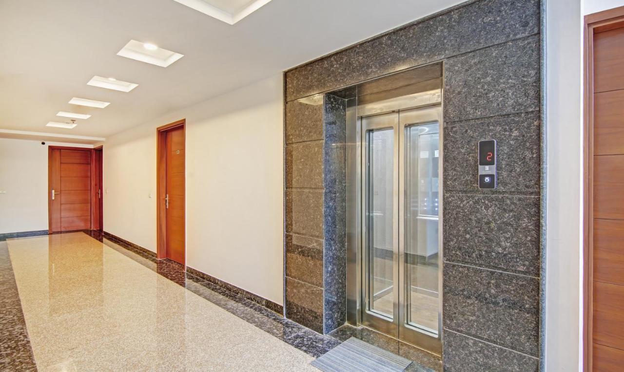 Treebo Aviraj Inn Noida Dış mekan fotoğraf